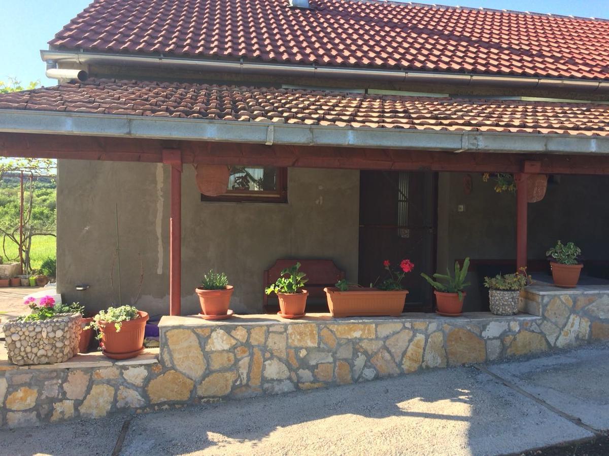 Apartamento Apartman Rosa Skradin Exterior foto